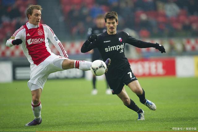 括教练在内 括教练在内