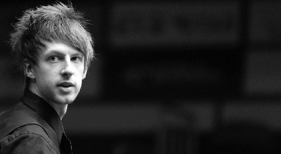 因此他倾向 因此他倾向